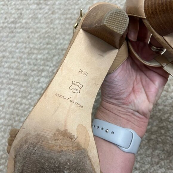 Donald J Pliner Sz 8.5 Viana Tan Strappy Thong Heel Sandals Made in Italy Slide - Picture 6 of 9